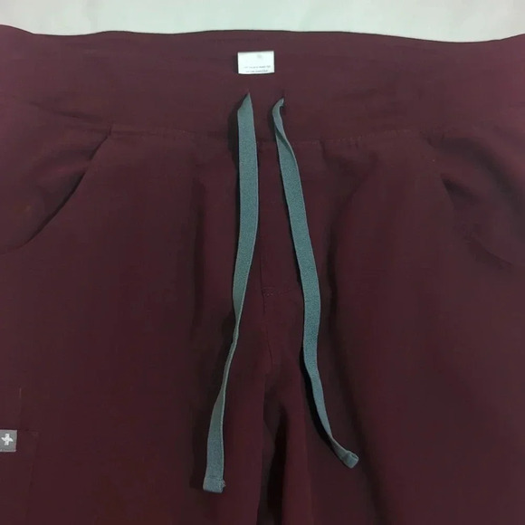 FIGS Kade Cargo Scrub Pants, Color Burgundy Size S/P (ALTERED/HEMMED) - Picture 7 of 16